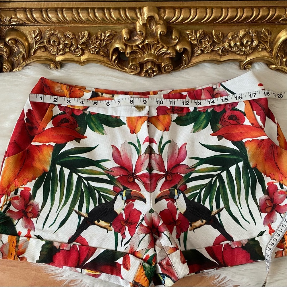 Ted Baker London Quellia Tucson Tropical Shorts - Picture 9 of 14